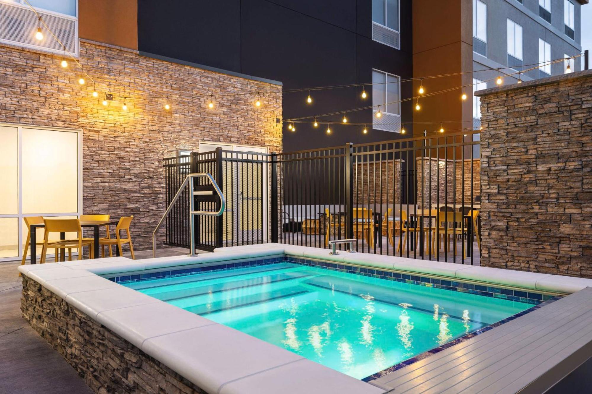 Home2 Suites Livingston Yellowstone ภายนอก รูปภาพ
